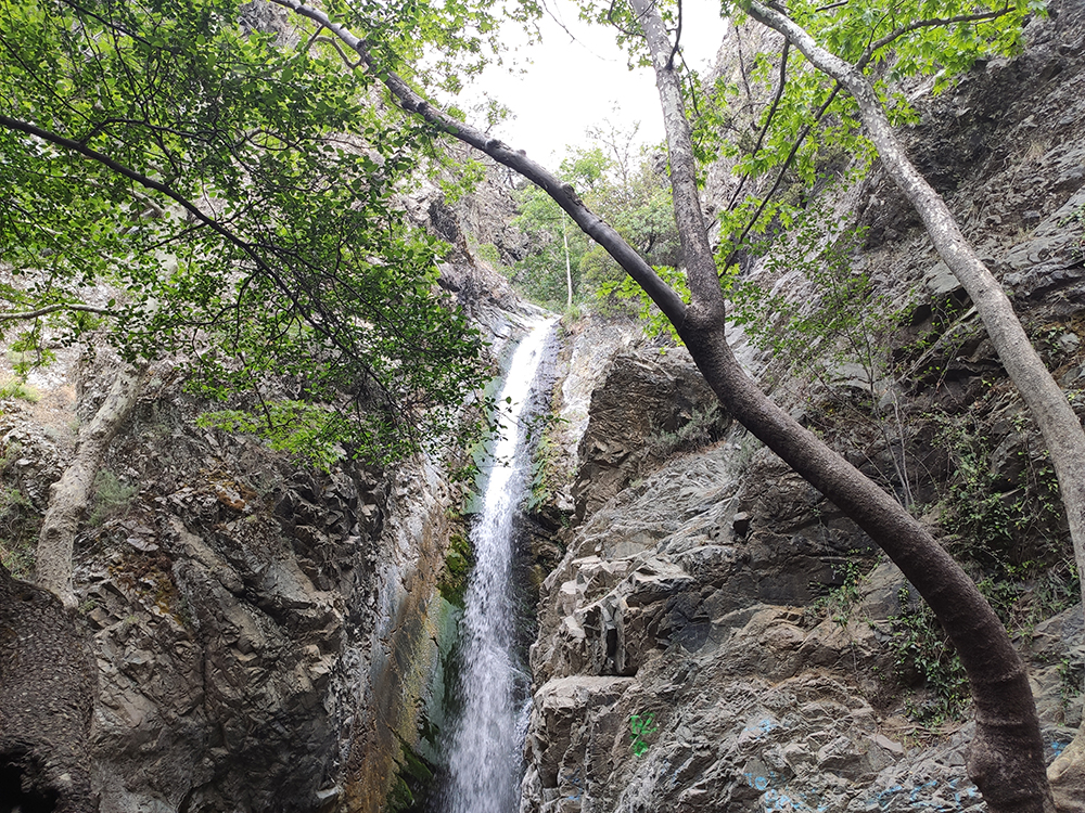 Millomeris waterfall